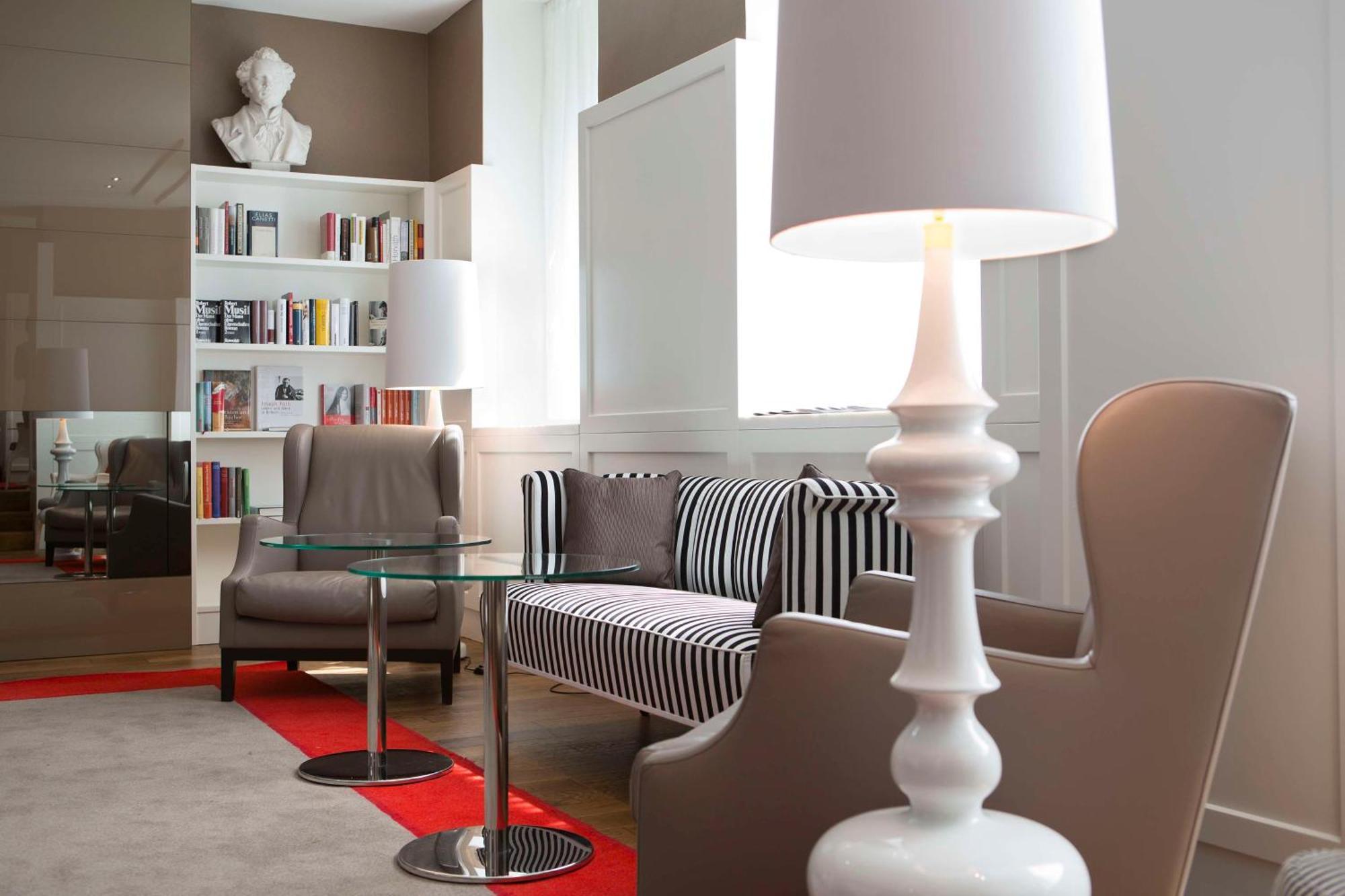 The Harmonie Vienna, BW Premier Collection Hotel Bagian luar foto