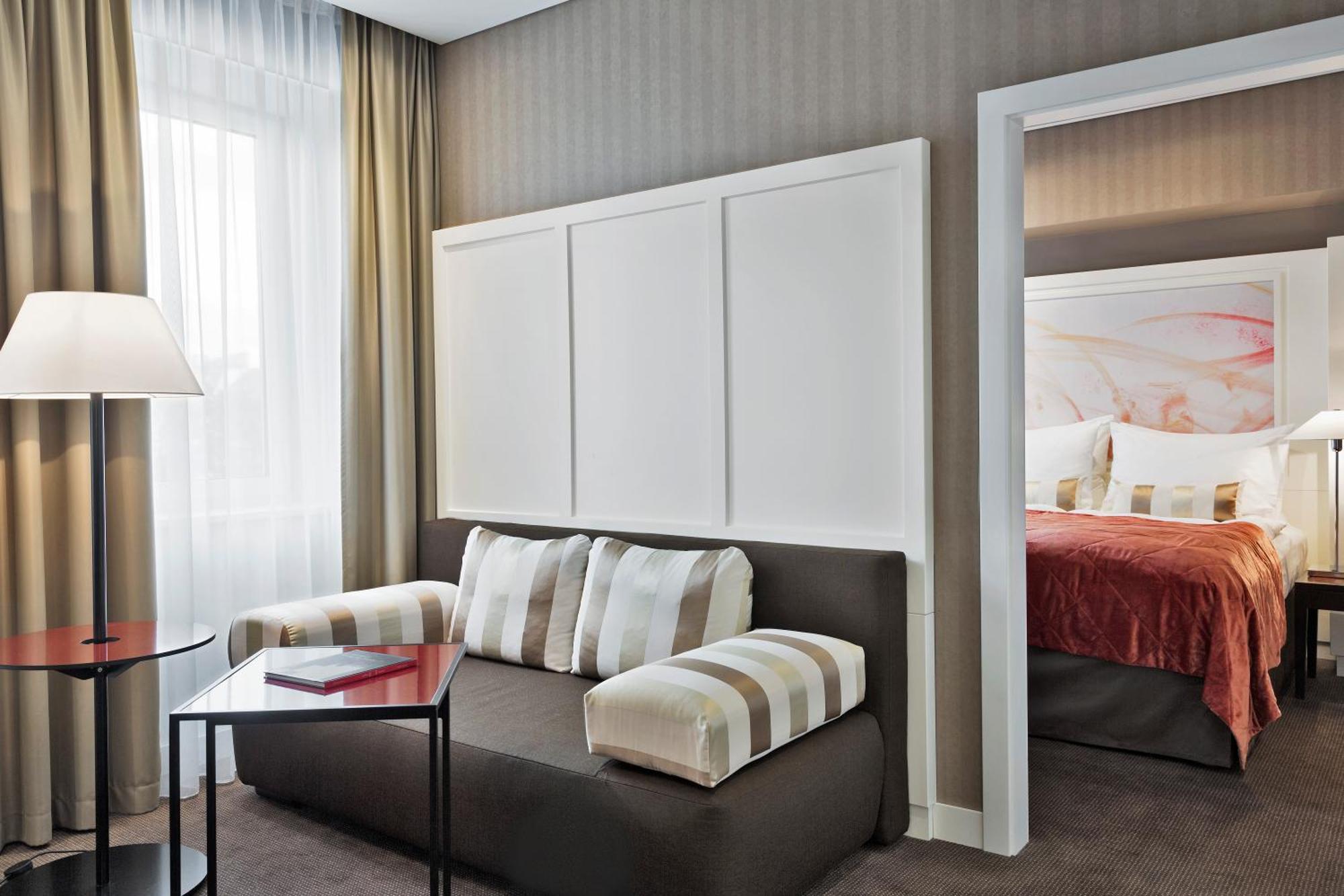The Harmonie Vienna, BW Premier Collection Hotel Bagian luar foto